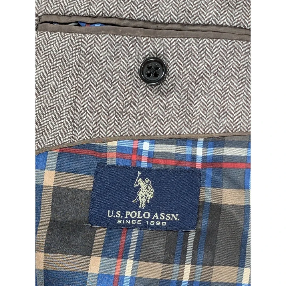 US Polo Assn Herringbone Tweed Blazer Mens 56R Gray Plaid Lined Sport Coat